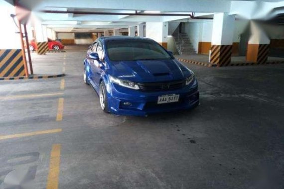 Honda civic 1.8E AT fresh for sale 