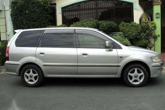 Mitsubishi Grandis Chariot AT for sale