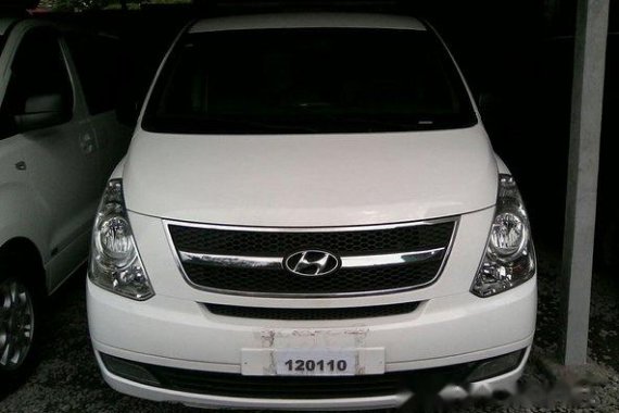 Hyundai Starex 2009 White for sale