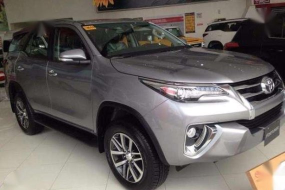 BRAND NEW TOYOTA FORTUNER 4X2 G DIESEL M/T 2017