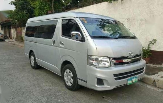 2013 Toyota Hiace Grandia GL Diesel FOR SALE