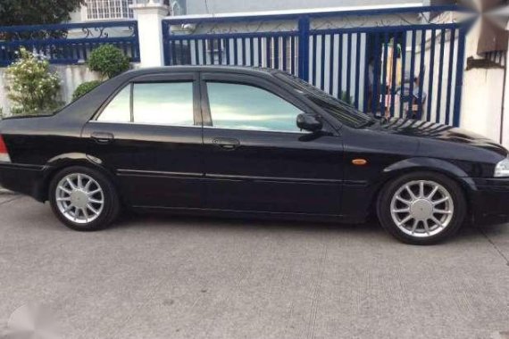 Ford Lynx Ghia 2000 model