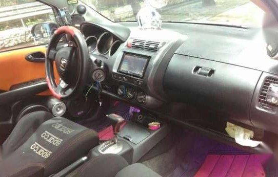 Toyota Vios 05 well kept for sale 