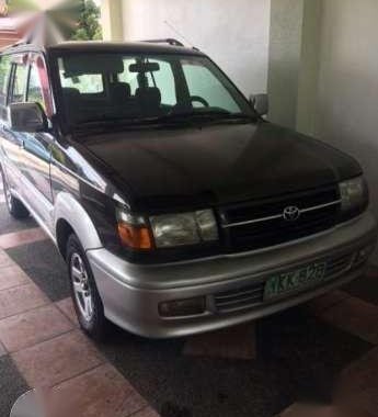 Toyota Revo SR 1.8 AT Black Gas For Sale