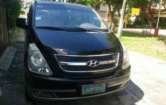 Low Milleage 2009 Hyundai Starex CRDI Gold For Sale