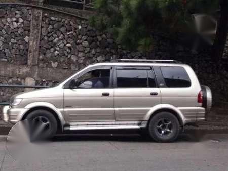 Isuzu crosswind xuvi matic top of the line for sale