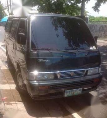 Nissan Urvan VX 2011 MT Green Van For Sale