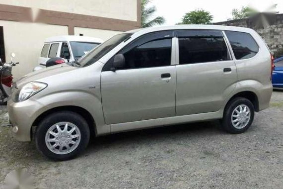 Toyota Avanza J 2011 MT Silver For Sale