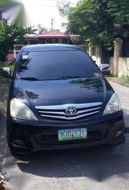 Toyota Innova v diesel 2010 for sale