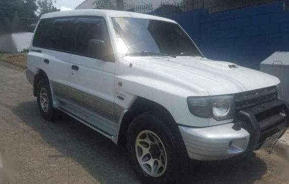 2000 Mitsubishi Pajero local 4x4 no flooded for sale