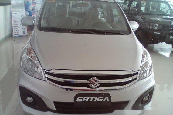 Suzuki Ertiga 2017 Silver for sale