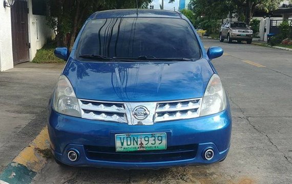 Nissan grand livina 2011 for sale