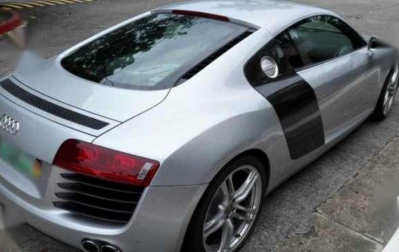 R8 2012 Audi for sale