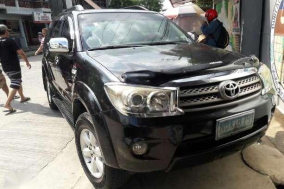 Toyota fortuner mdl 2010 good as new for sale 