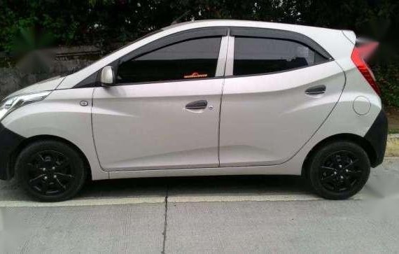 Hyundai Eon 2013 MT Silver HB For Sale