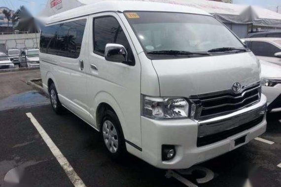 TOYOTA HIACE GL GRANDIA DIESEL M/T for sale