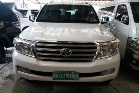 2011 Land Cruiser 200 diesel local 25tkm for sale