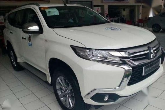 2017 Mitsubishi Montero GLX MT- 98K DP for sale