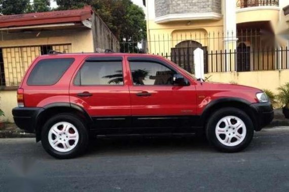 2007 Ford Escape AT Red SUV For Sale