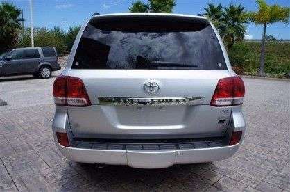 FOR SALE Toyota Land Cruiser 2013