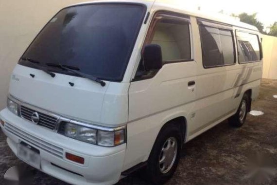 Nissan Urvan Escapade 2009 2010 2011