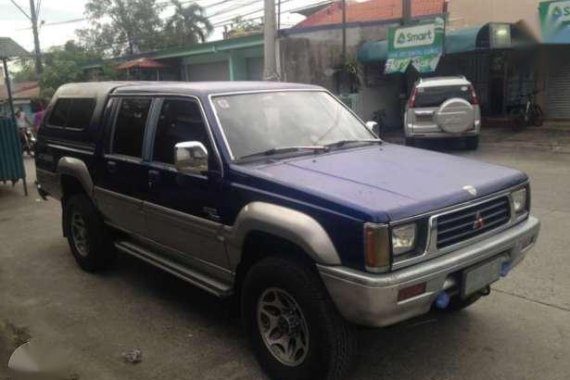 Mitsubishi Strada 1997 (4X4) for sale 