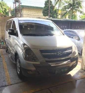 2010 Hyundai Starex CRDI VGT At Top of the line for sale 