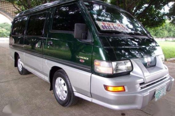 2002 Mitsubishi L300 Exceed Van Diesel