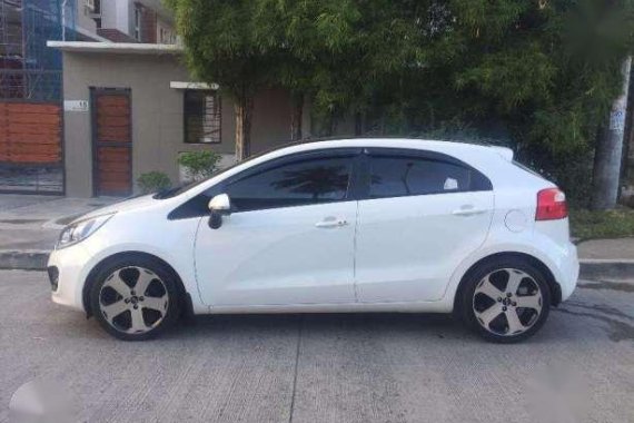 2014 Kia Rio Hatchback AT for sale 