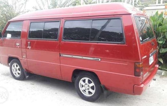 Mitsubishi L300 versa van 2004 diesel