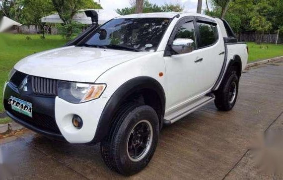 2007 Mitsubishi Strada 4x2 GLX for sale 