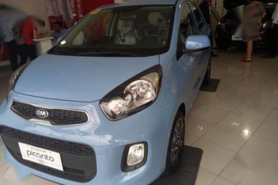 Kia Picanto 1.0L MT 1.2 AT 2017 GOLD for sale 