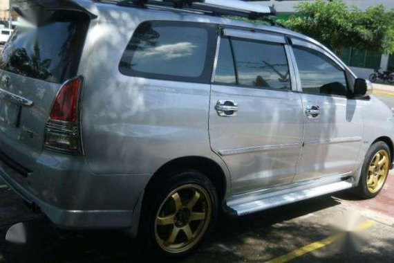 2006 Toyota Innova J