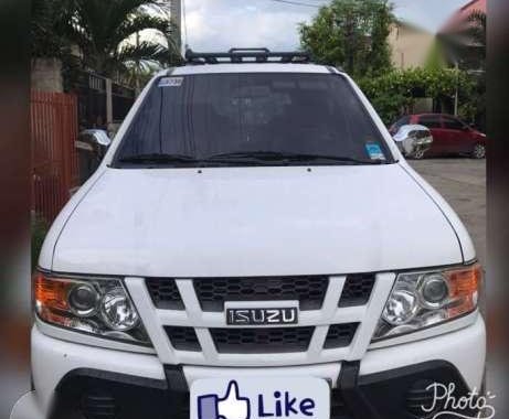 Good Running 2011 Isuzu Crosswind XT For Sale