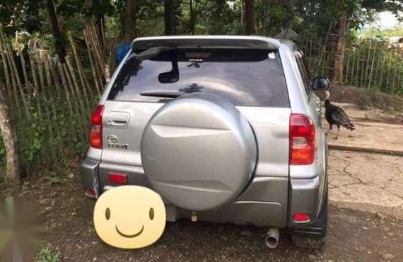 Toyota Rav4 SUV silver for sale 