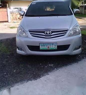 Rush sale Innova G 2010 MT all power 60k odo t