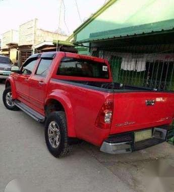 Dmax ls 2009 model red for sale 