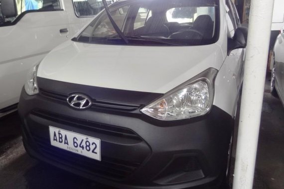 Hyundai I10 2015 Gasoline Manual White for sale 