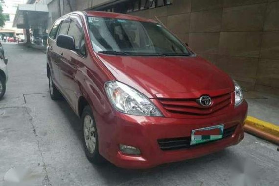 Toyota Innova E 2010 556k nego RUSH SALE!