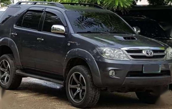 Toyota Fortuner V 2006 for sale 