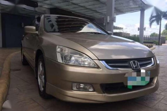 Honda accord 2005 2.4 vtec dohc Vios. Camry. Civic. Altis. 