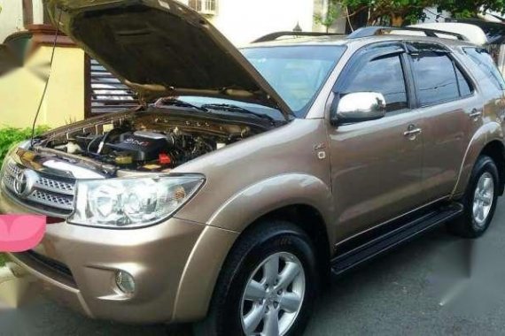 2011 Toyota Fortuner G Diesel like new for sale 