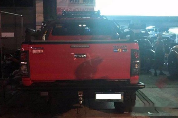 Toyota Hilux 2013 Red for sale