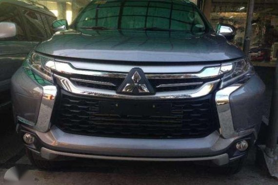 lowDEALS! 2017 Montero Sport Gls 4x2 Automatic vs Glx Manual