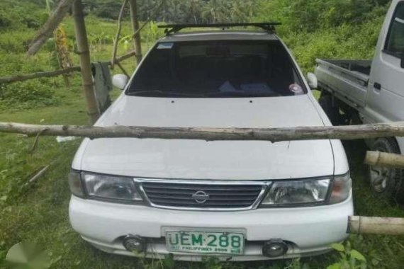 Nissan Sentra sedan white for sale 