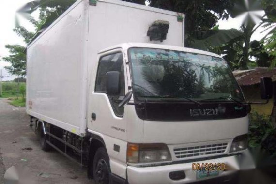 Isuzu Elf 18ft good as new for sale for sale 