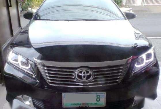 Toyota Camry Sept. 2012 top of the line for sale 