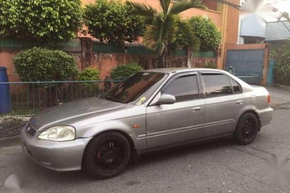 Honda Civic 99 158k neg like new for sale 