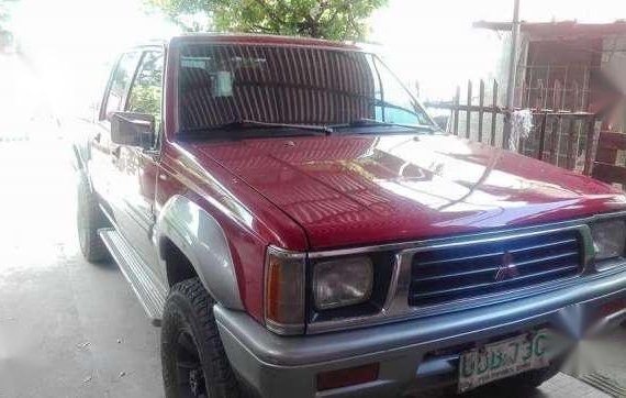 Mitsubishi L200 Strada 4x4 like new for sale 