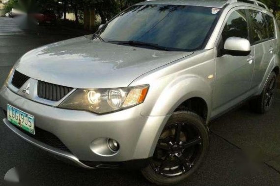 2008 Outlander Cash or FINANCING! matic gas 4x2 Mitsubishi